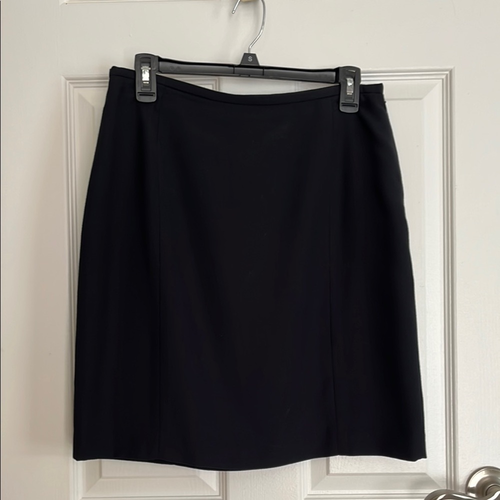 LOFT Black Pencil Skirt Knee-Length Workwear